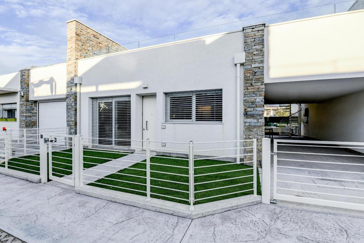 Villette Dolci Luxury Homes Пескиера дел Гарда Екстериор снимка